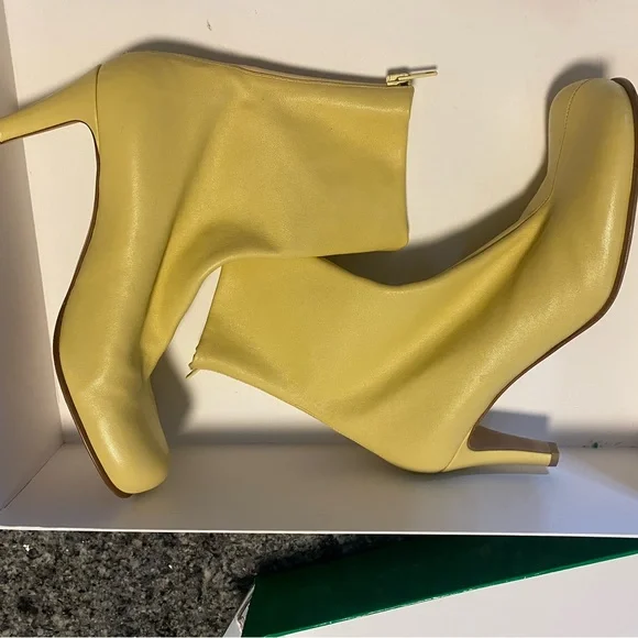 Bottega Veneta Yellow Heeled Boots